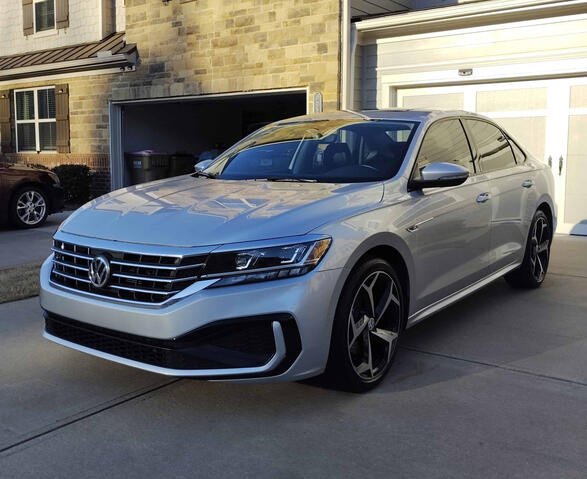 Passat-Hero-Shot Passat-Hero-Shot